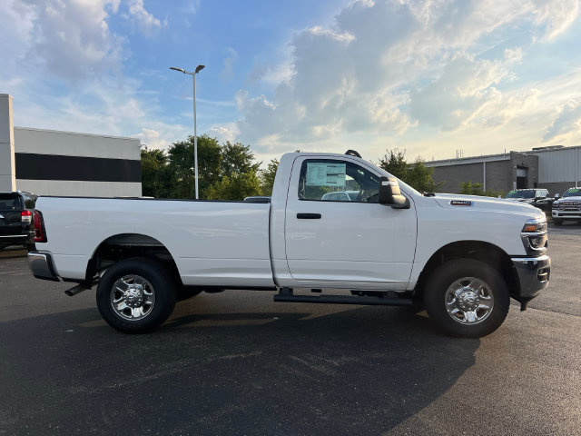 New 2026 RAM 2500 Tradesman AWD/4WD image 5