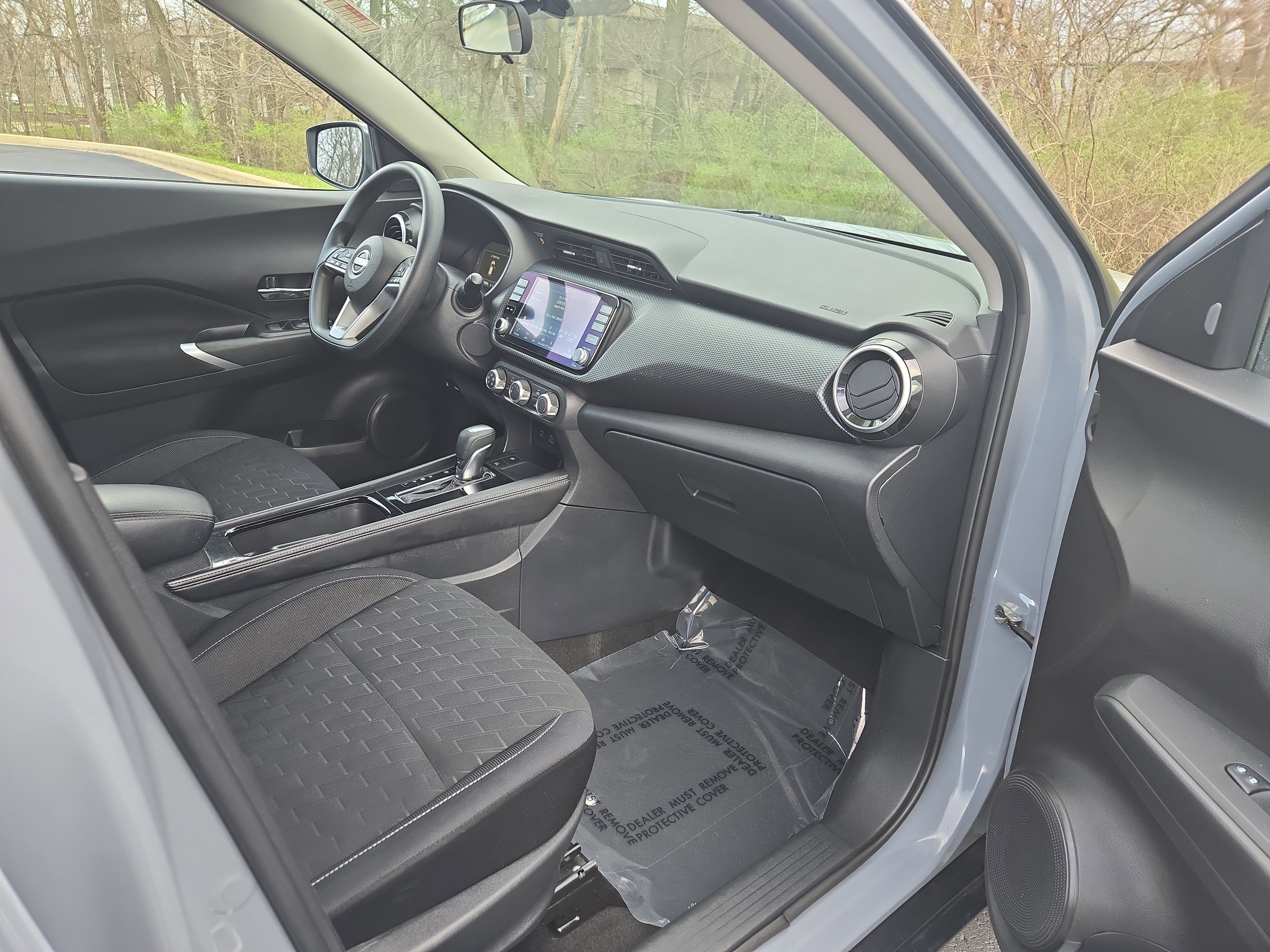 Used 2023 Nissan Kicks SV image 19