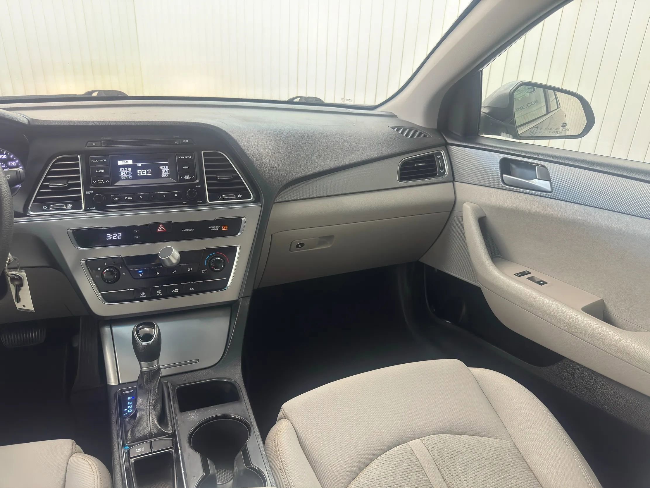 Used 2017 Hyundai Sonata SE image 16