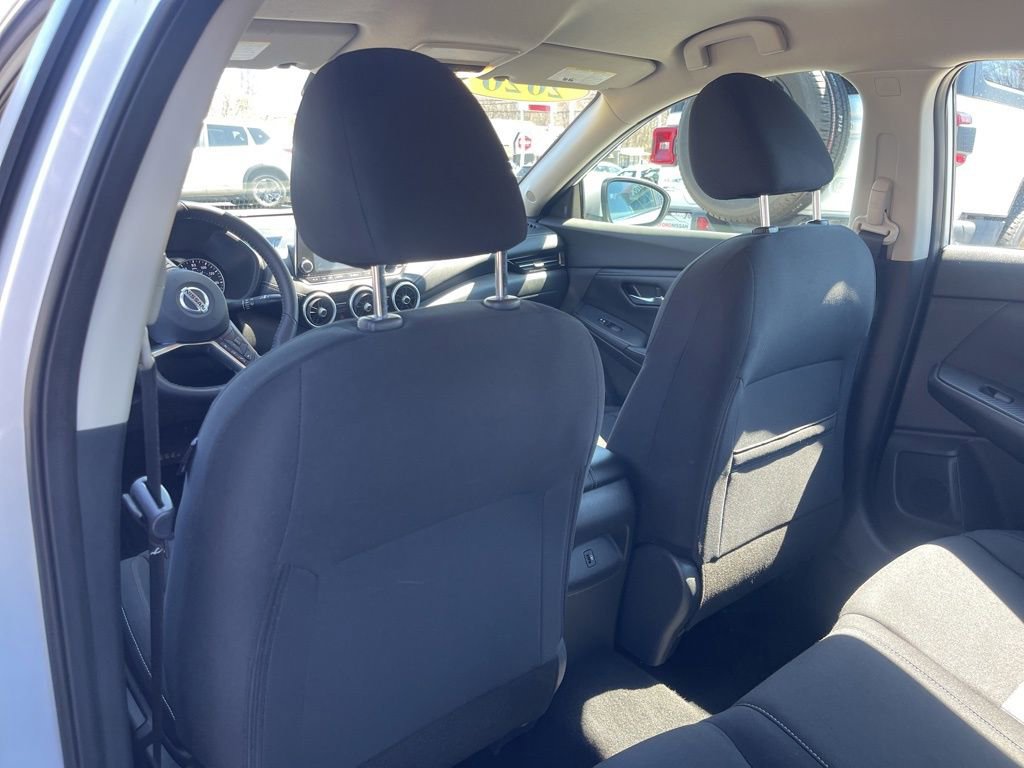 Certified 2020 Nissan Sentra SV w/ Trunk Package image 17