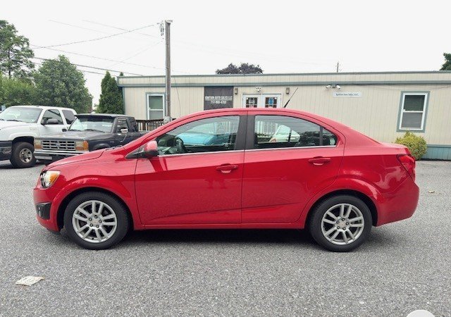 Used 2012 Chevrolet Sonic LT FWD image 3