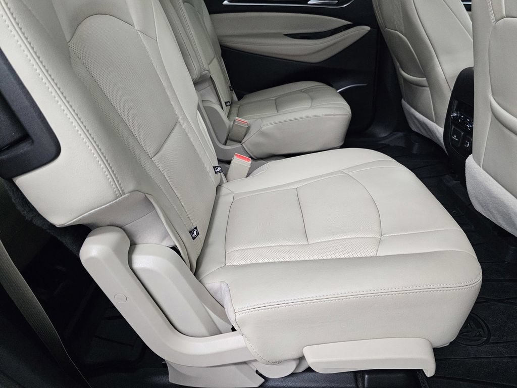Used 2020 Buick Enclave Premium w/ Sun and Sites Package AWD/4WD image 26