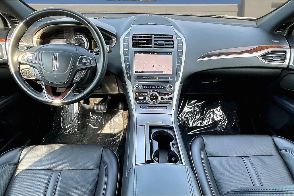 Used 2018 Lincoln MKZ Reserve FWD image 9