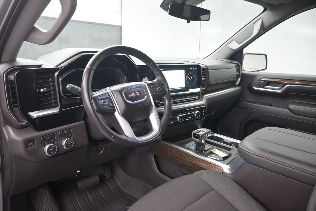 Used 2023 GMC Sierra 1500 Elevation AWD/4WD image 18