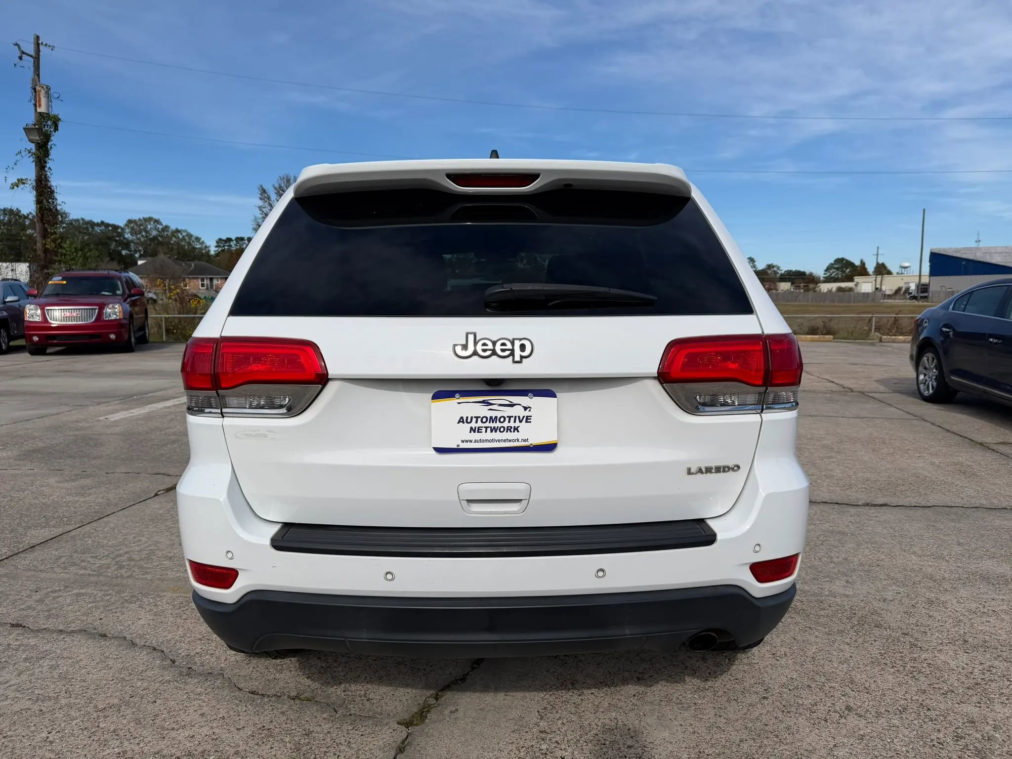 Used 2016 Jeep Grand Cherokee Laredo w/ Quick Order Package 23E RWD image 4