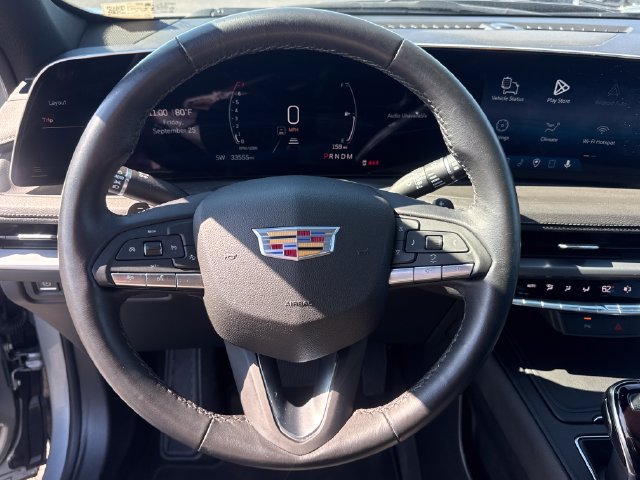 Used 2025 Cadillac XT4 Premium Luxury FWD image 19
