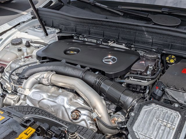 Used 2026 Mercedes-Benz GLB 250 4MATIC image 23
