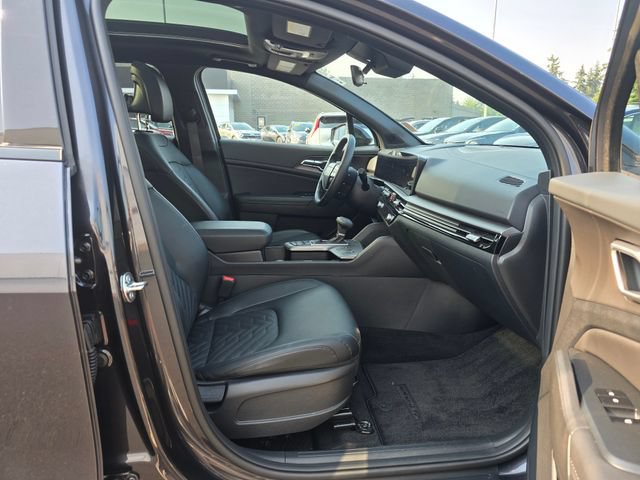 Certified 2026 Kia Sportage X-Line w/ X-Line Technology Package AWD/4WD image 13