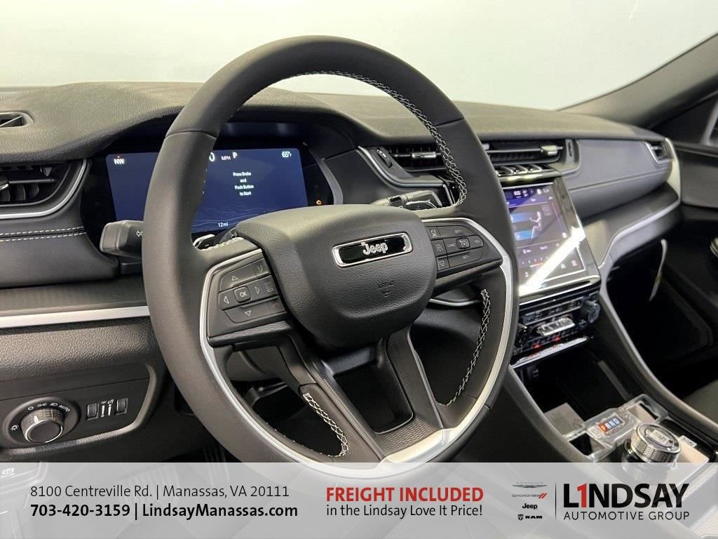 New 2025 Jeep Grand Cherokee L Laredo w/ Luxury Tech Group I image 22