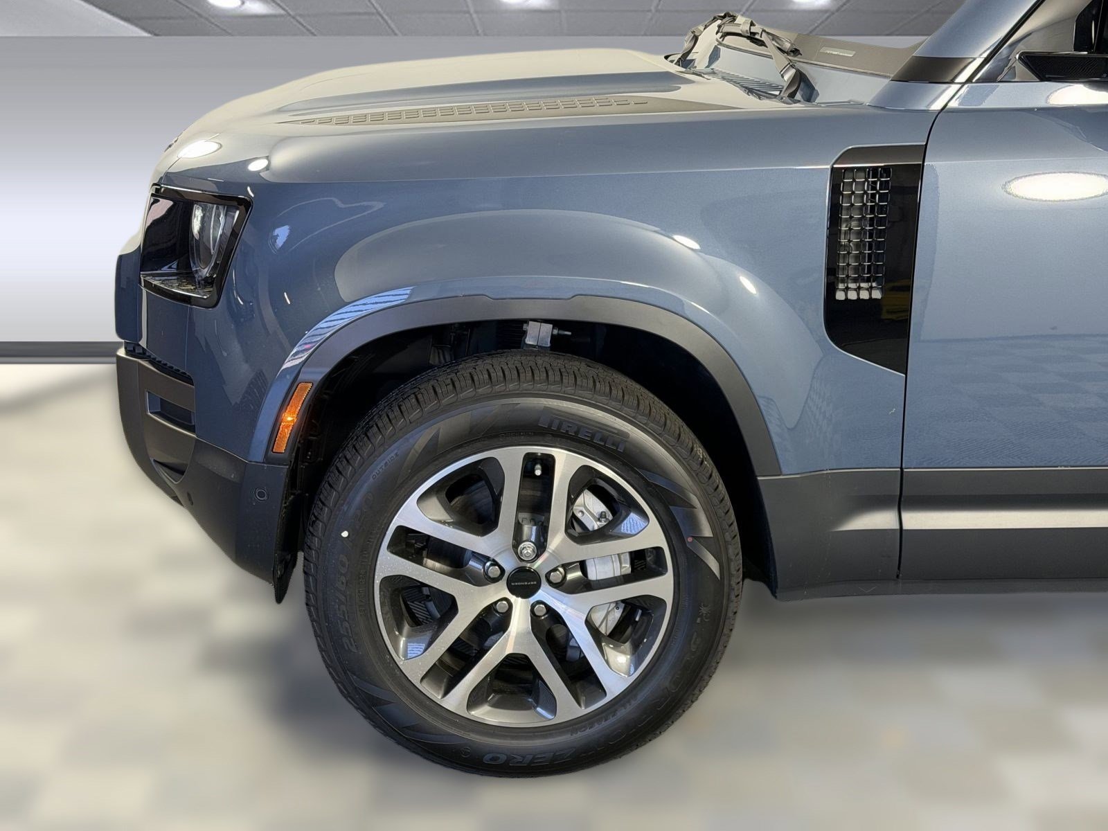 Used 2026 Land Rover Defender 110 S AWD/4WD image 9