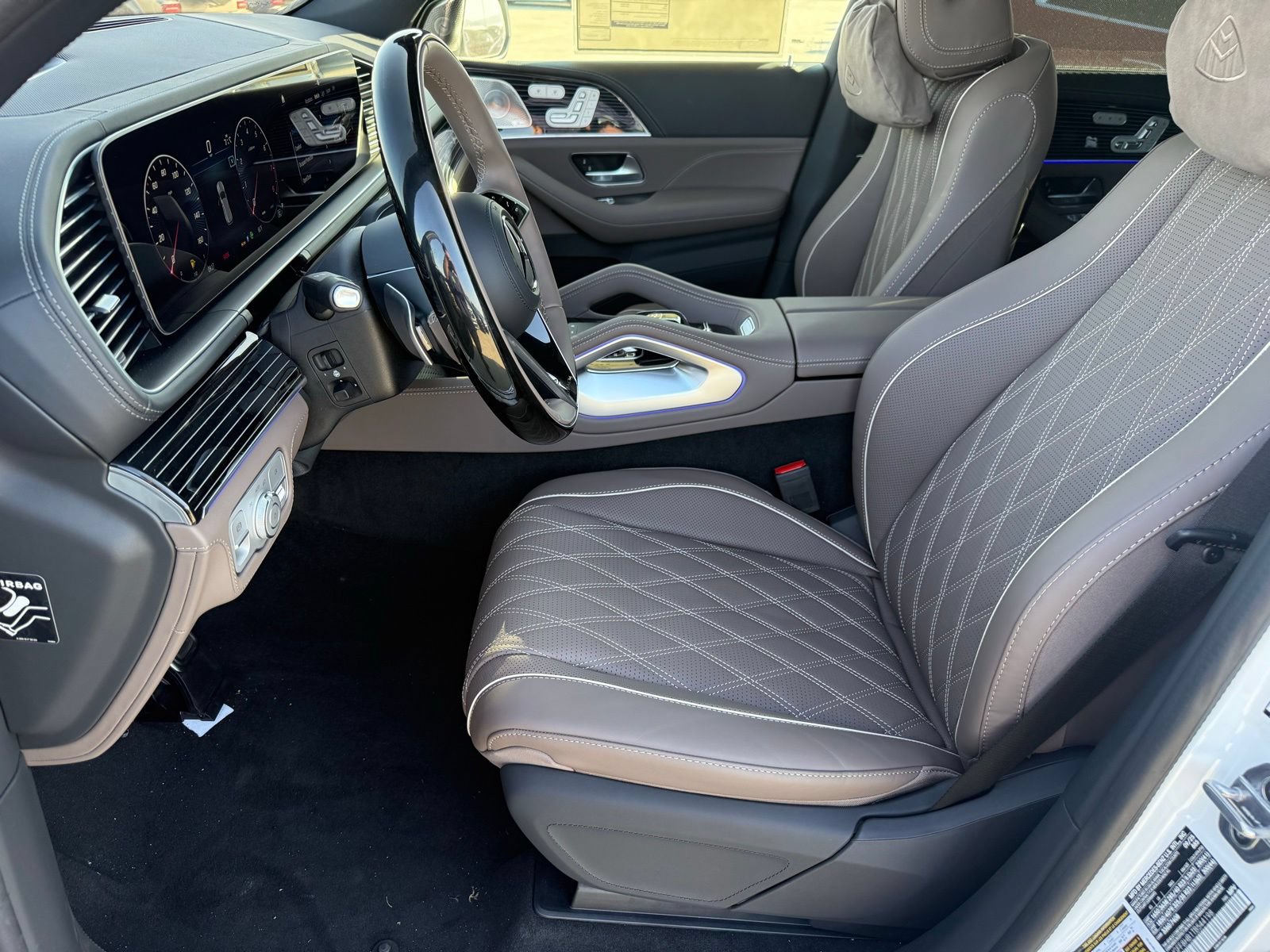 New 2026 Mercedes-Benz Maybach GLS 600 4MATIC image 16