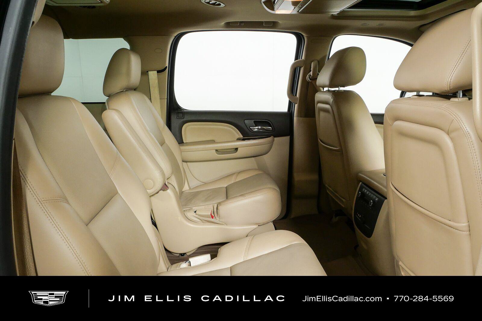 Used 2014 GMC Yukon XL Denali RWD image 20