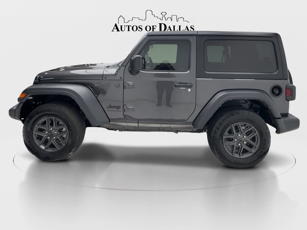 Used 2024 Jeep Wrangler Sport AWD/4WD image 5