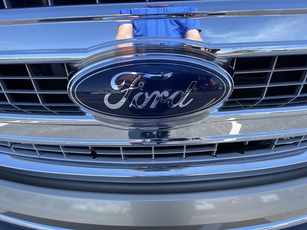 Used 2013 Ford F150 XLT w/ XLT Chrome Pkg RWD image 27
