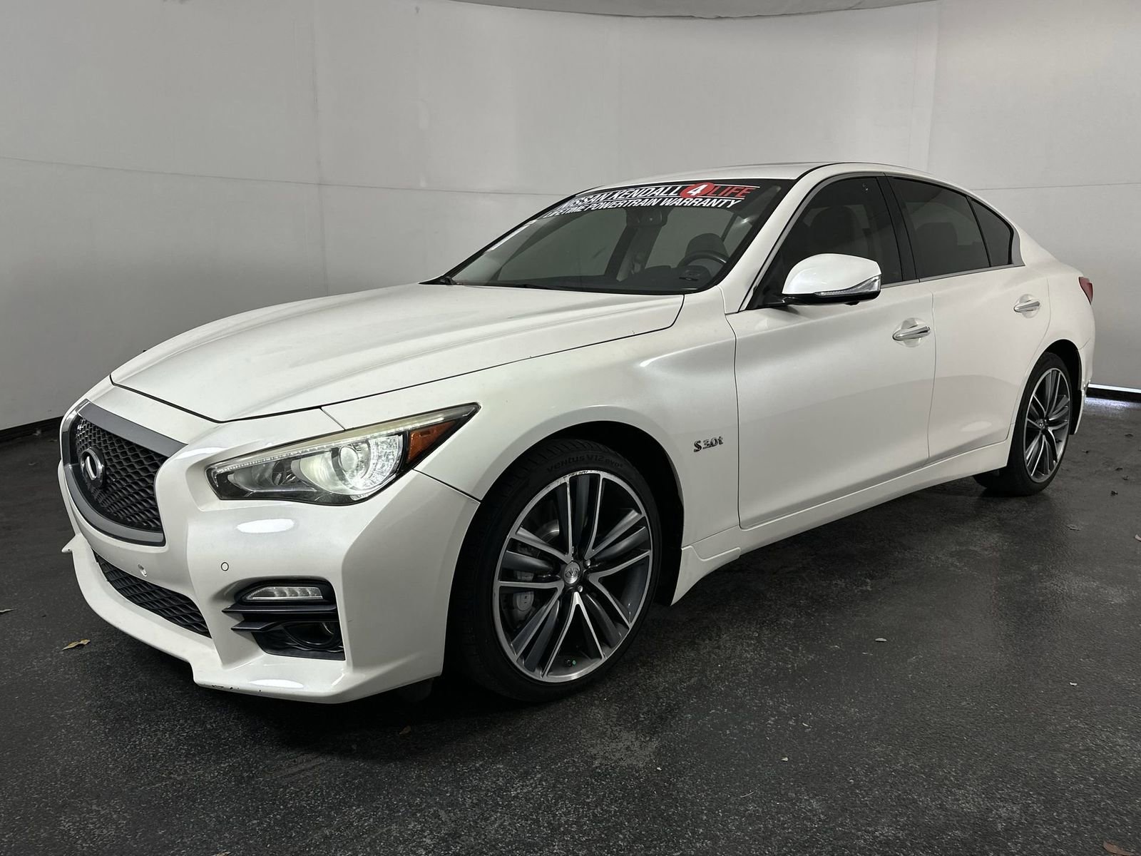 Used 2016 INFINITI Q50 Red Sport 400 AWD/4WD image 6
