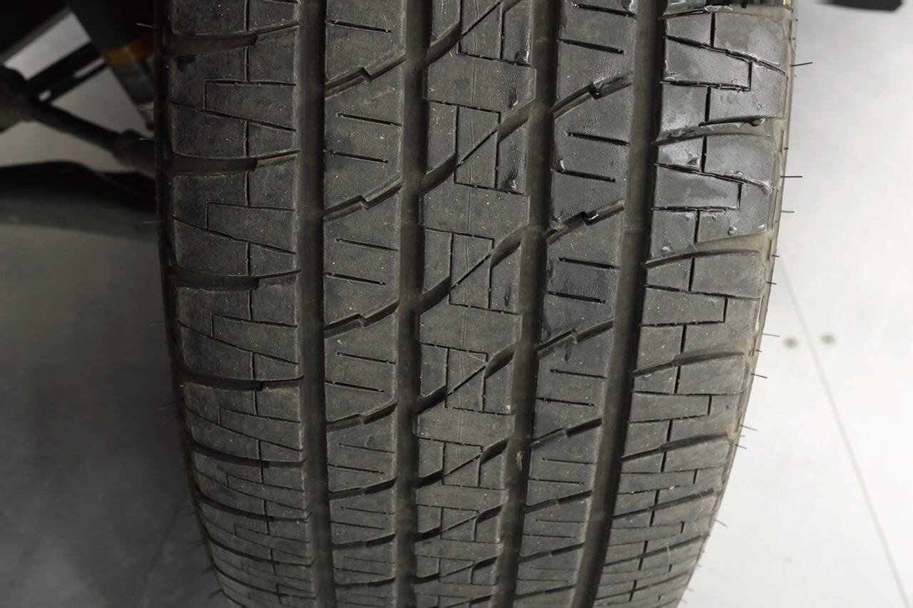 Used 2021 GMC Yukon Denali w/ Denali Premium Package image 43