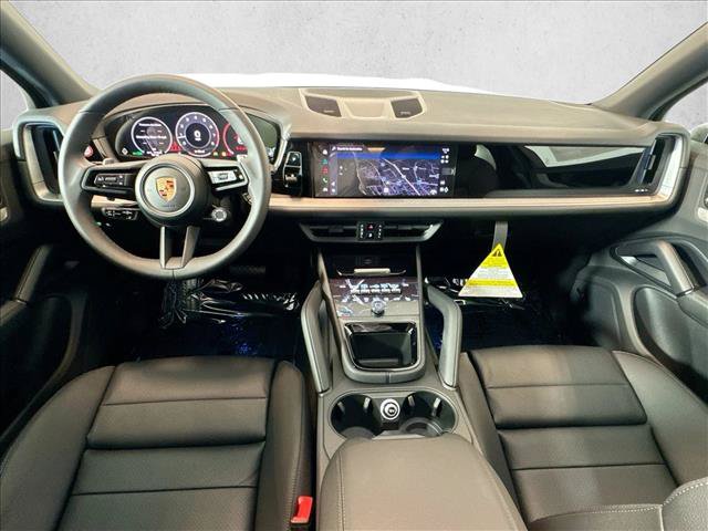 Used 2026 Porsche Cayenne AWD/4WD image 21