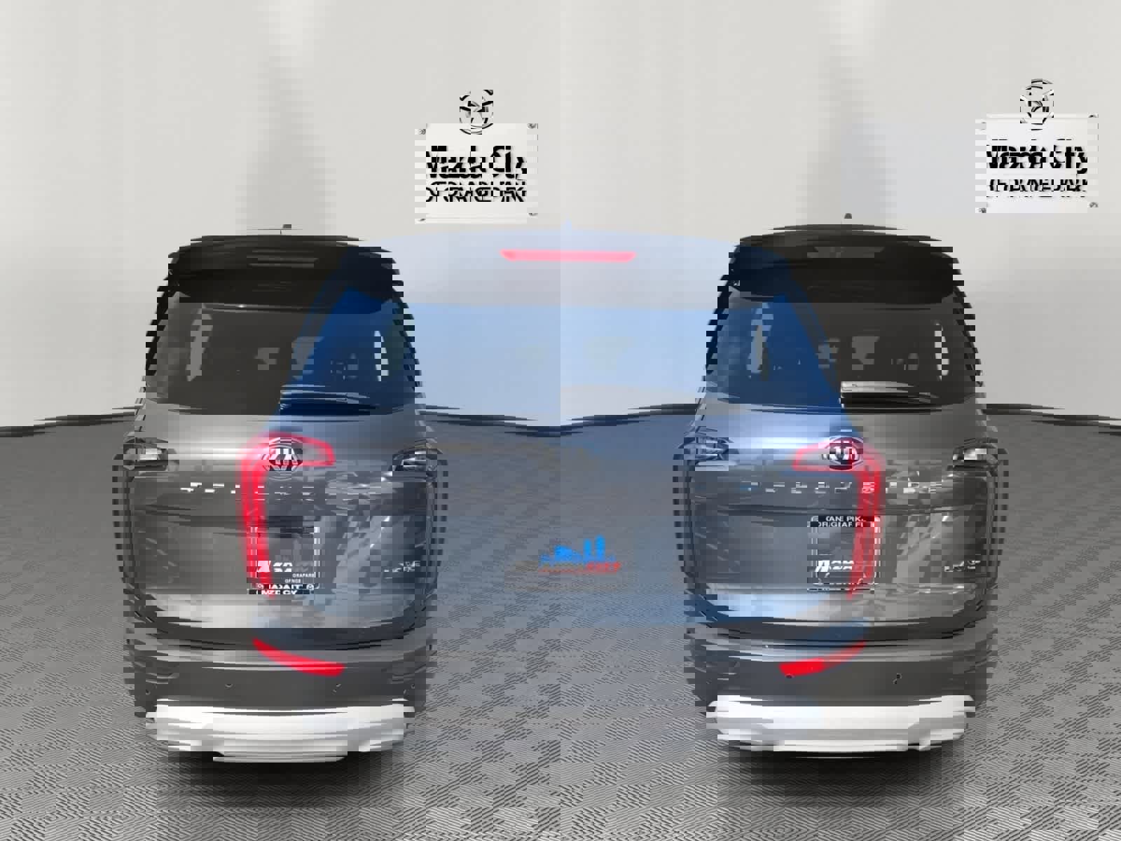 Used 2021 Kia Telluride LX image 3