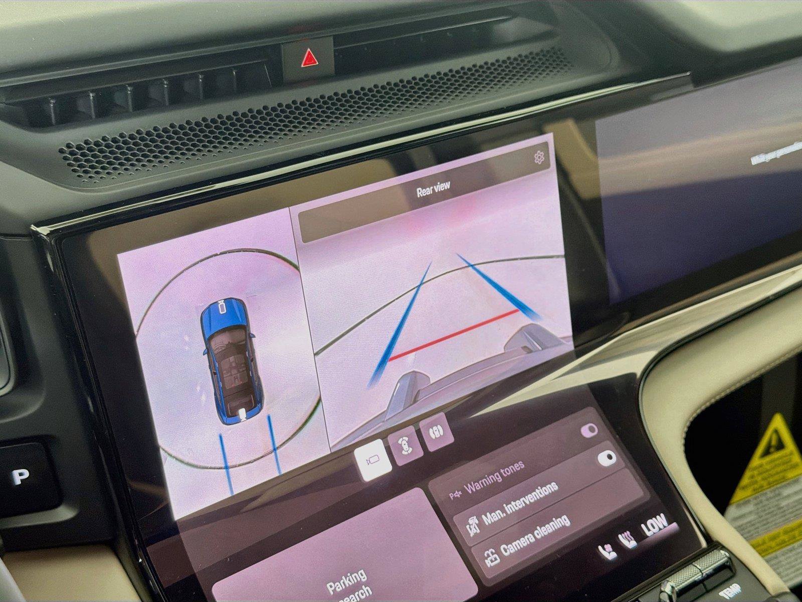New 2026 Porsche Cayenne Electric Coupe AWD/4WD image 18