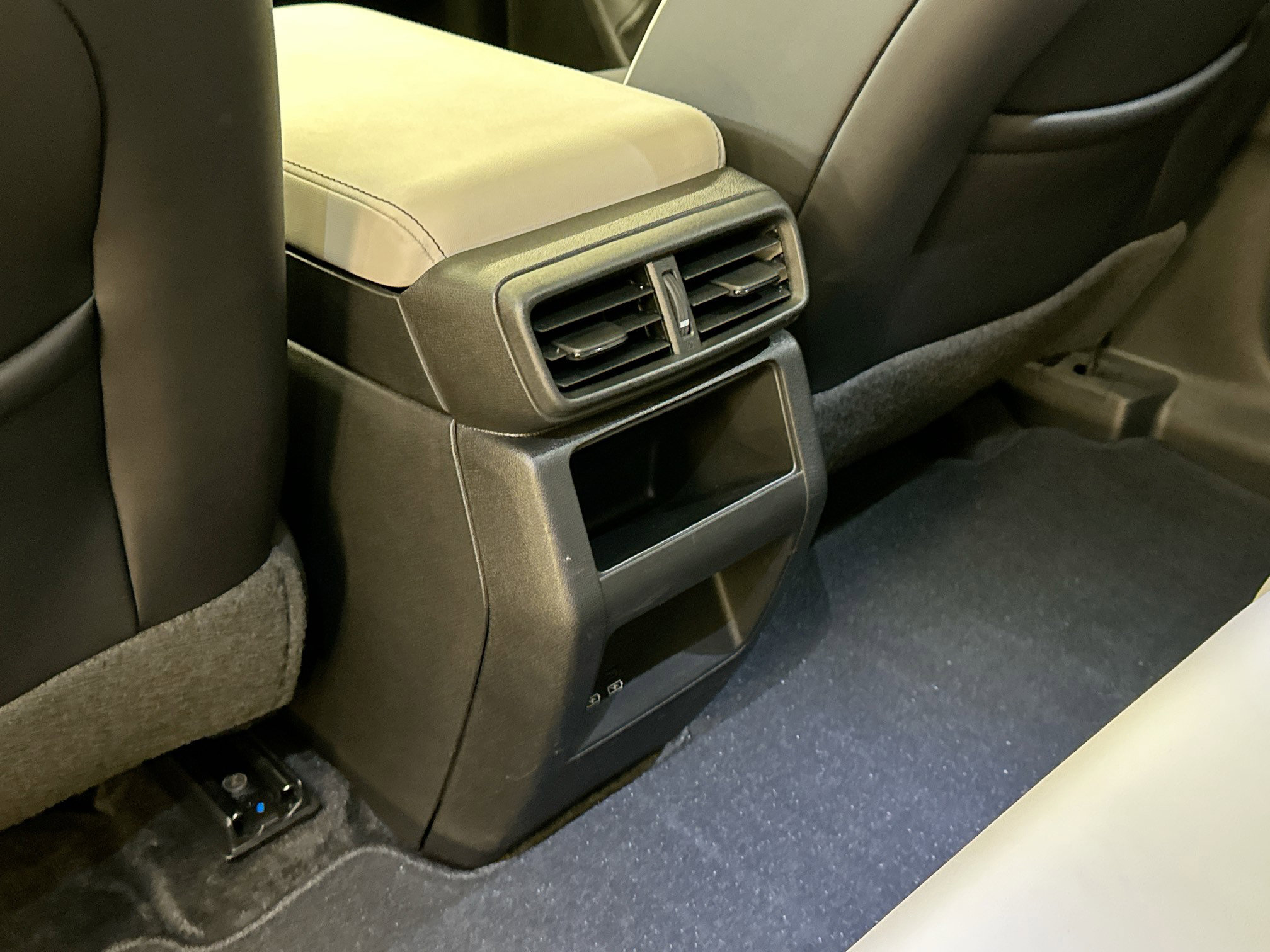 Used 2024 Honda Prologue Touring image 29