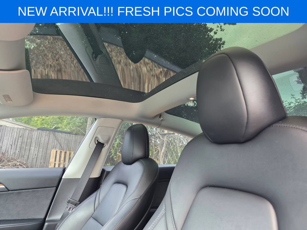 Used 2022 Tesla Model 3 Long Range AWD/4WD image 10