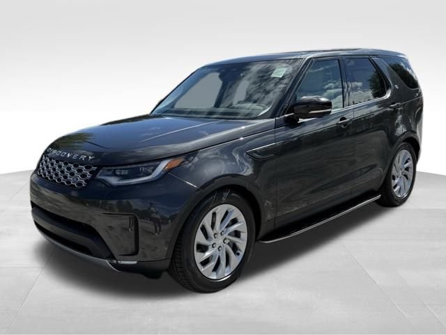 New 2025 Land Rover Discovery S