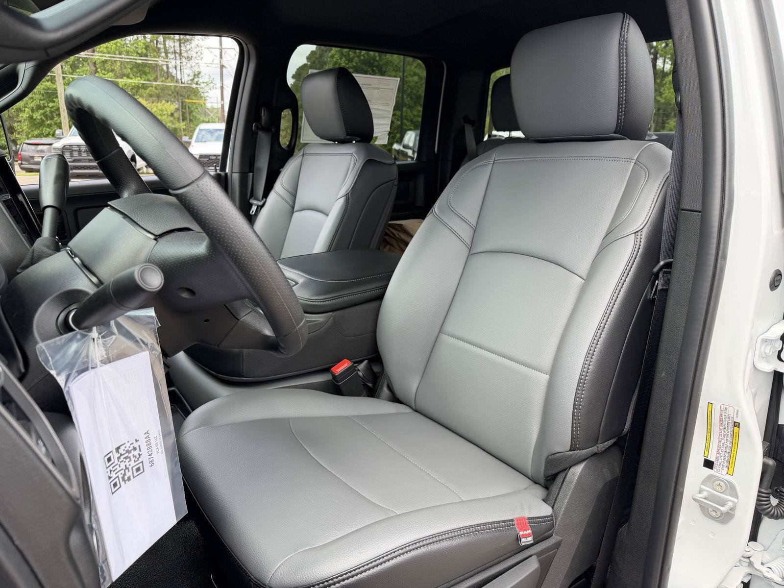 New 2026 RAM 4500 Tradesman AWD/4WD image 15