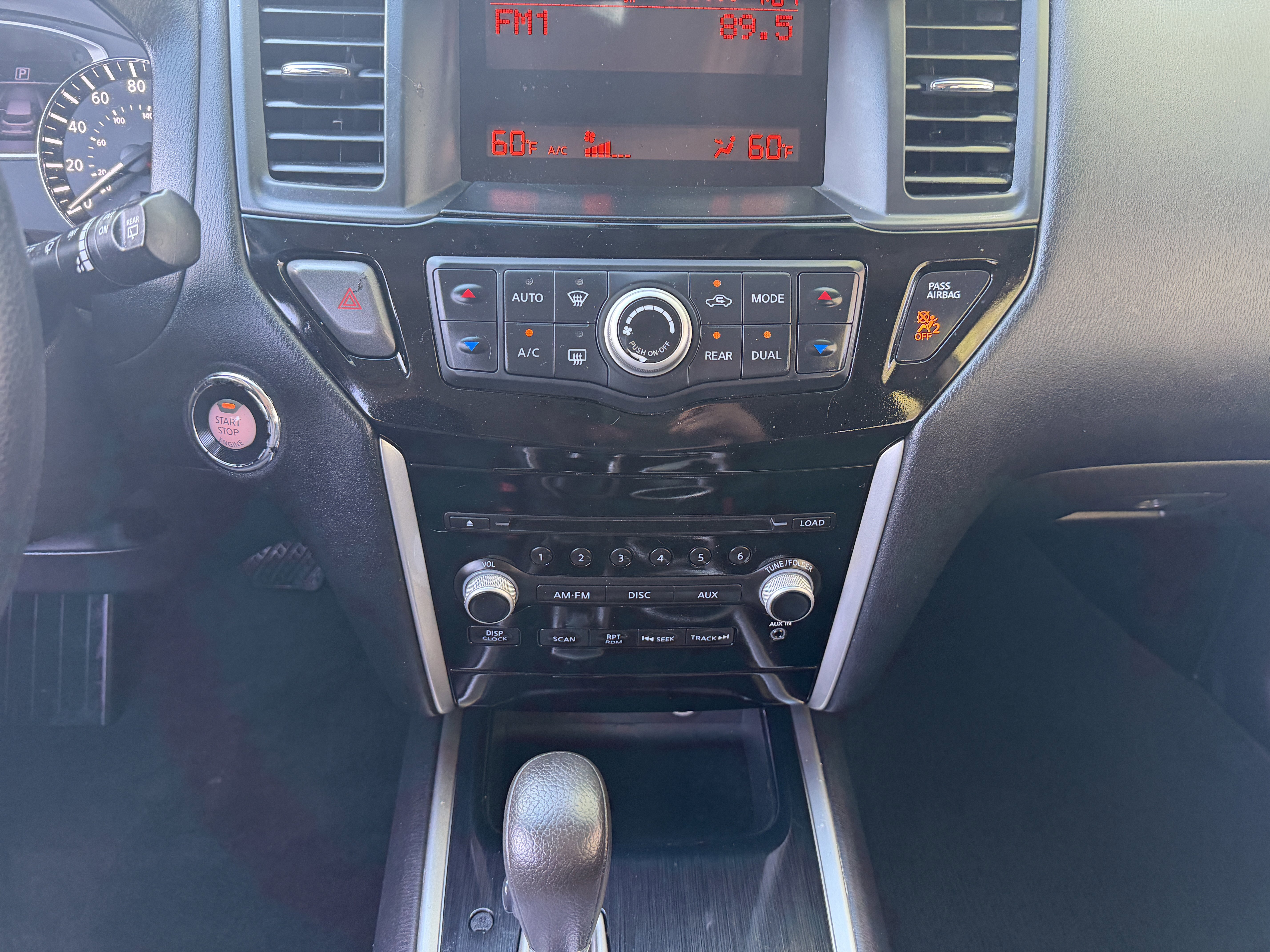Used 2016 Nissan Pathfinder S FWD image 31