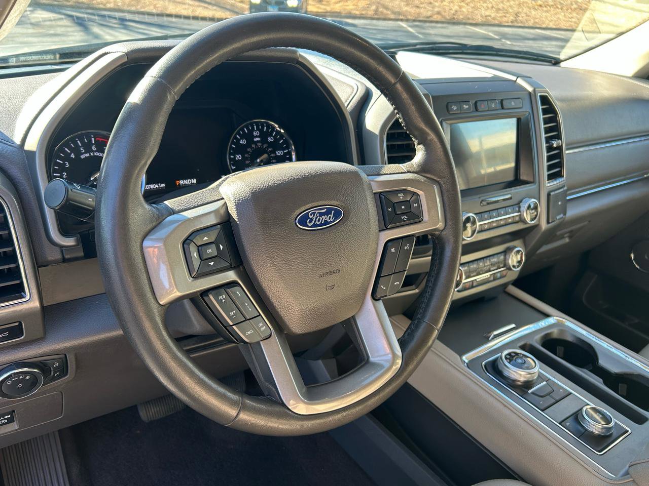 Used 2021 Ford Expedition Max XLT image 12