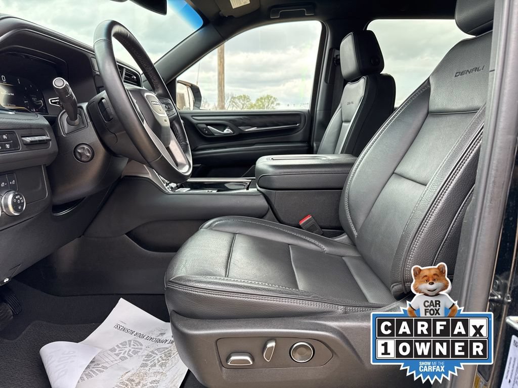 Used 2024 GMC Yukon XL Denali AWD/4WD image 7