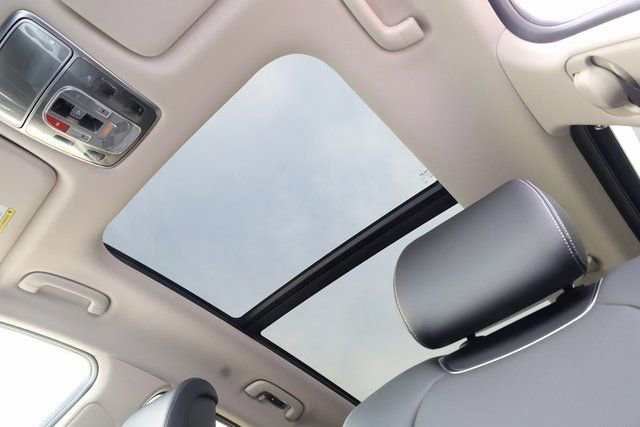 New 2026 Genesis GV70 2.5T Select image 24