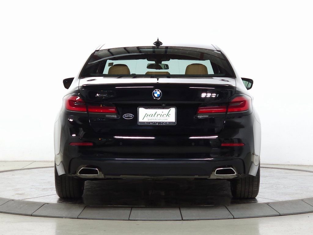 Used 2023 BMW 530i xDrive w/ Convenience Package image 7