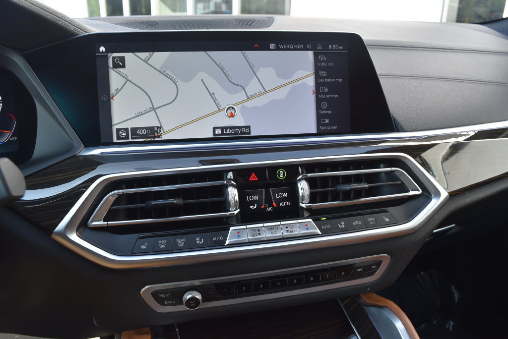 Used 2021 BMW X6 xDrive40i w/ M Sport Package AWD/4WD image 18