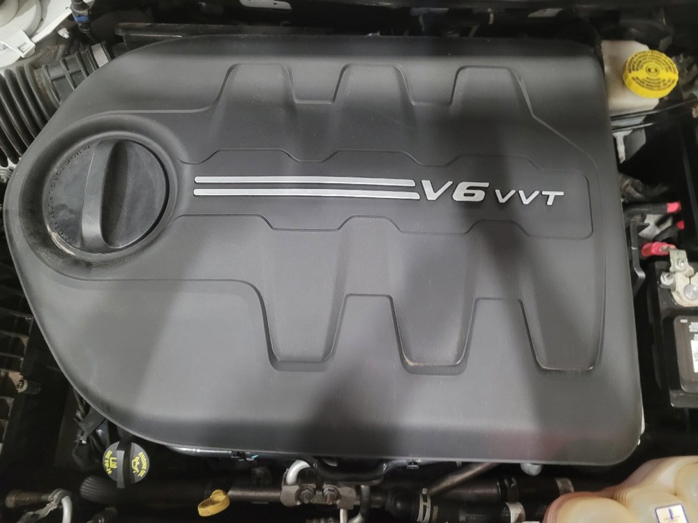 Used 2019 Jeep Cherokee Limited w/ Luxury Group image 30