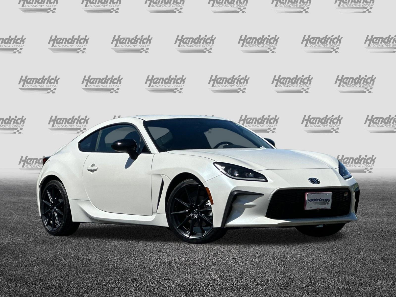 Used 2025 Toyota GR86 Premium w/ ALL Weather Mat Package (TMS) image 2