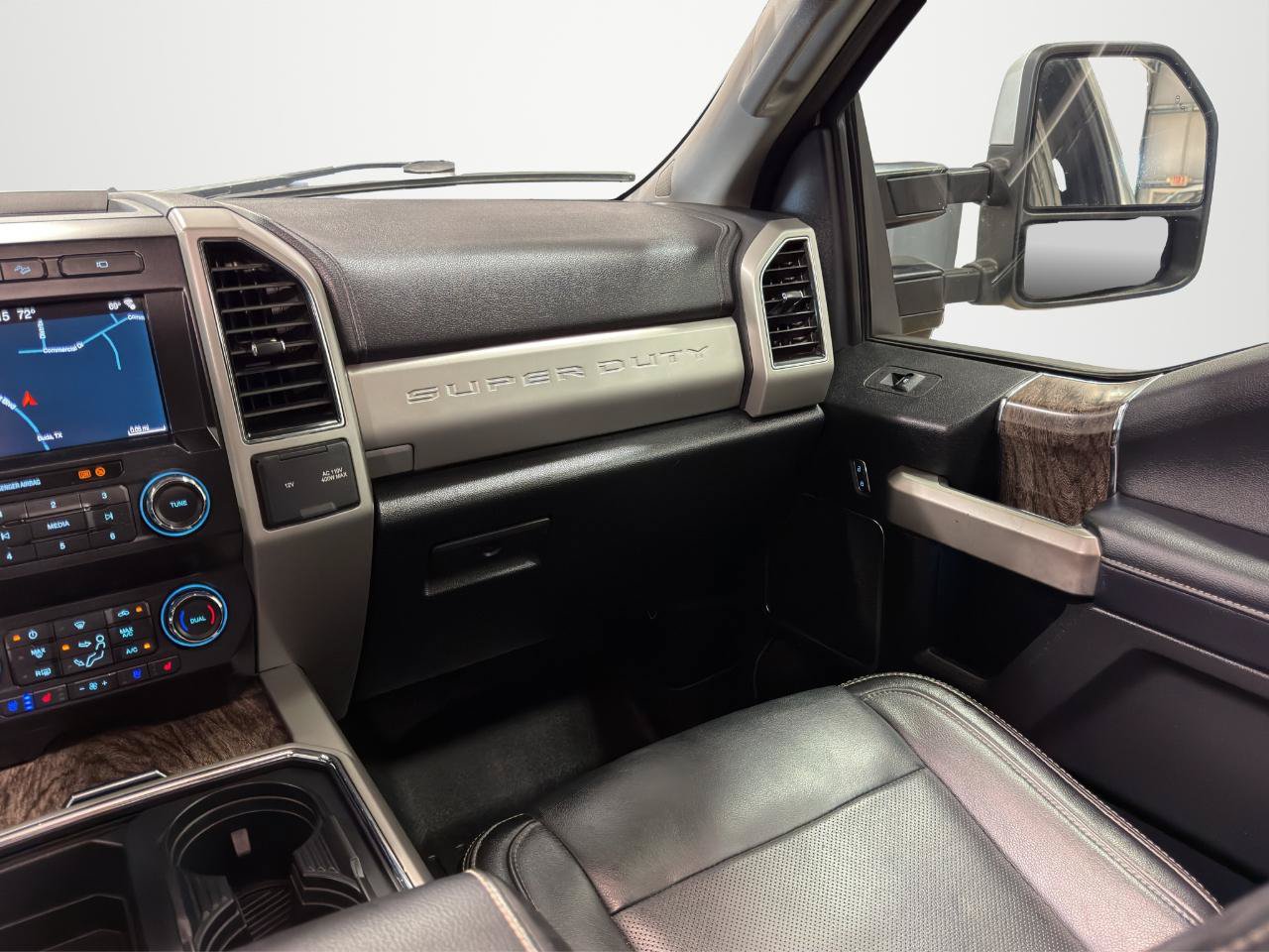 Used 2019 Ford F350 Lariat w/ Lariat Ultimate Package AWD/4WD image 26