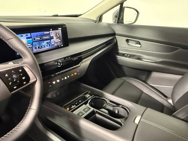 Used 2025 Nissan Murano SV AWD/4WD image 23