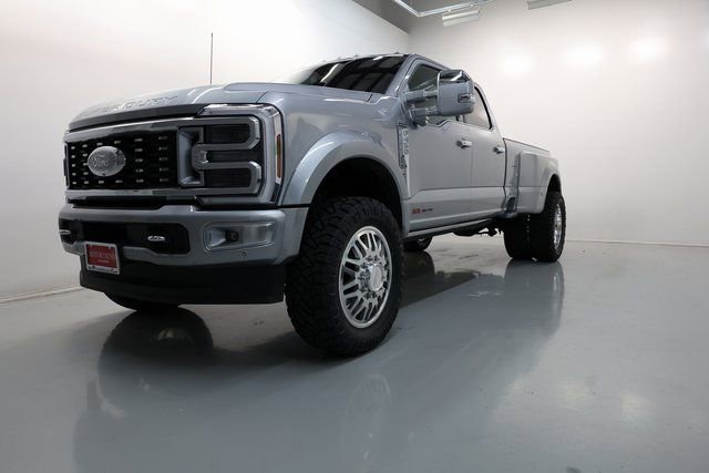Used 2024 Ford F450 Platinum AWD/4WD image 63