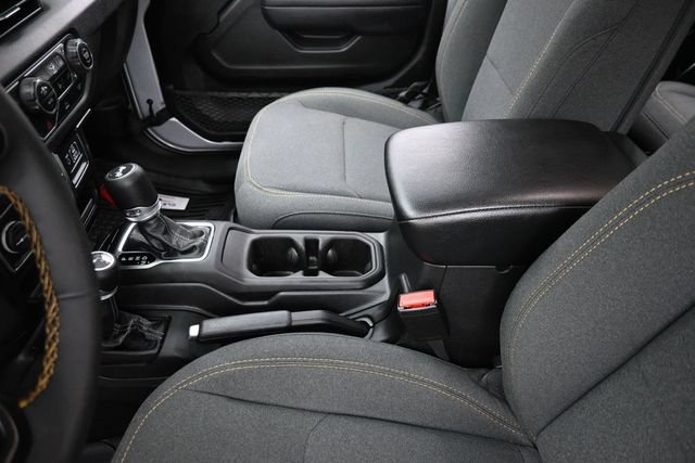 Used 2024 Jeep Wrangler Unlimited Sport AWD/4WD image 28