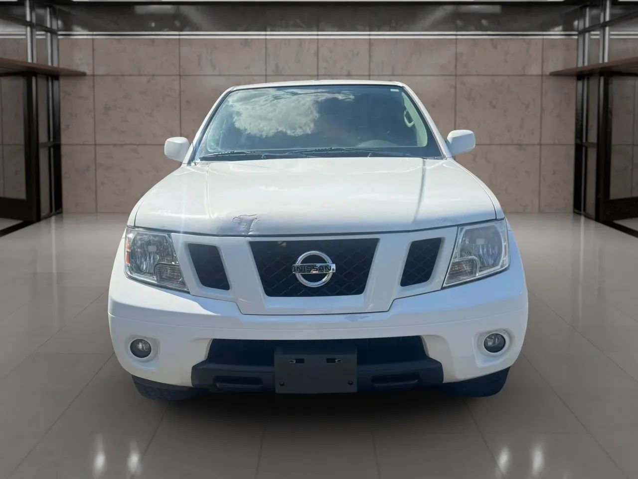 Used 2012 Nissan Frontier PRO-4X AWD/4WD image 9