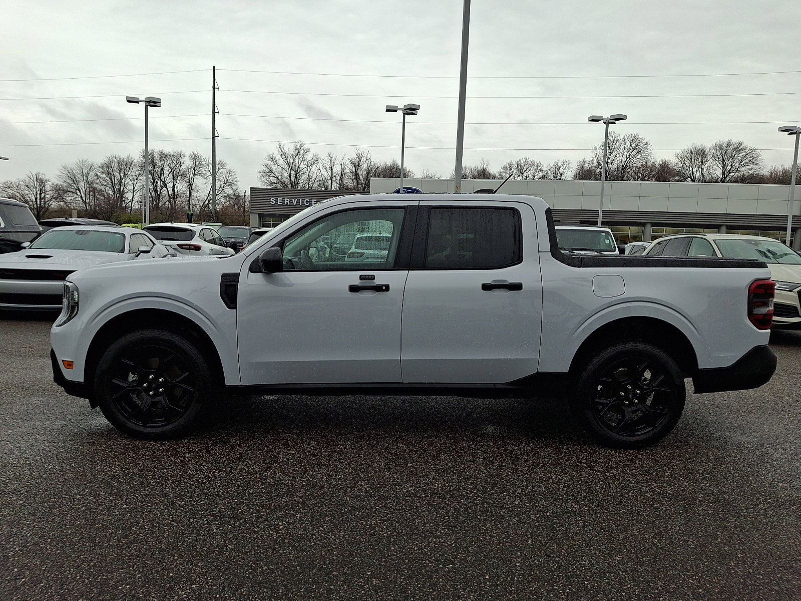 Certified 2025 Ford Maverick XLT w/ XLT Luxury Package image 6