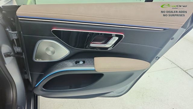 Used 2022 Mercedes-Benz EQS 450+ Sedan image 29