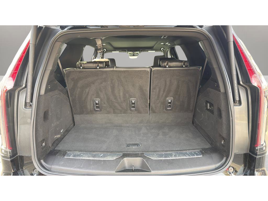 Used 2023 Cadillac Escalade Sport image 18