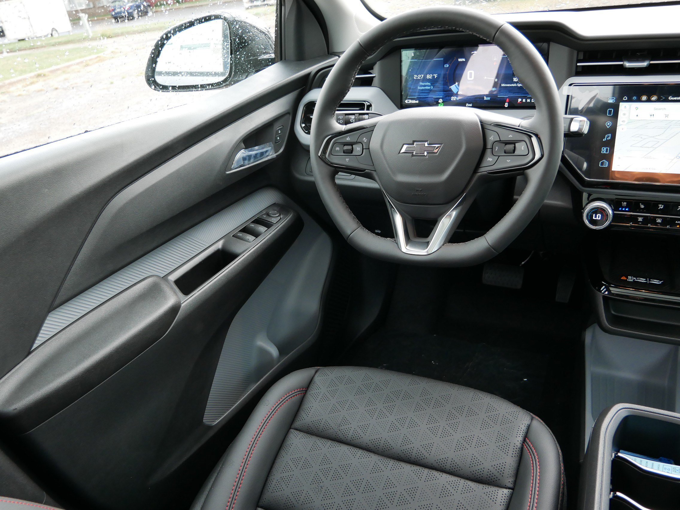 New 2027 Chevrolet Bolt RS w/ Technology Package FWD image 13