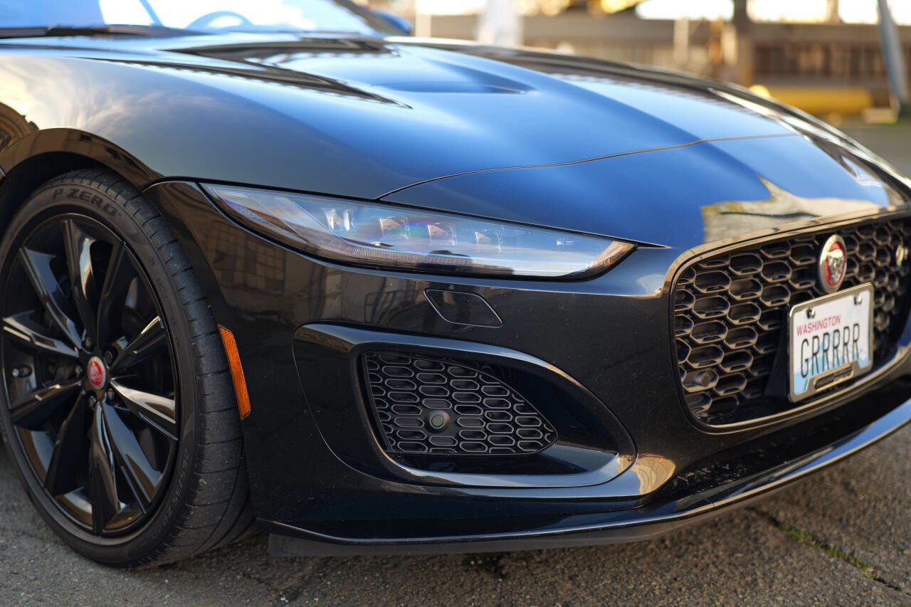 Used 2021 Jaguar F-TYPE R image 54