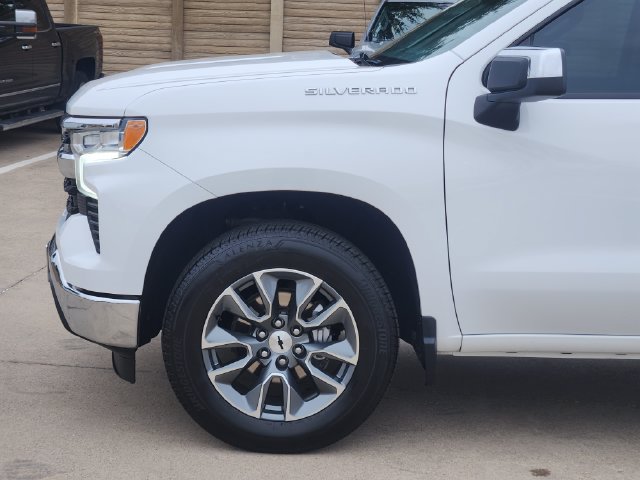 Used 2023 Chevrolet Silverado 1500 LT RWD image 15