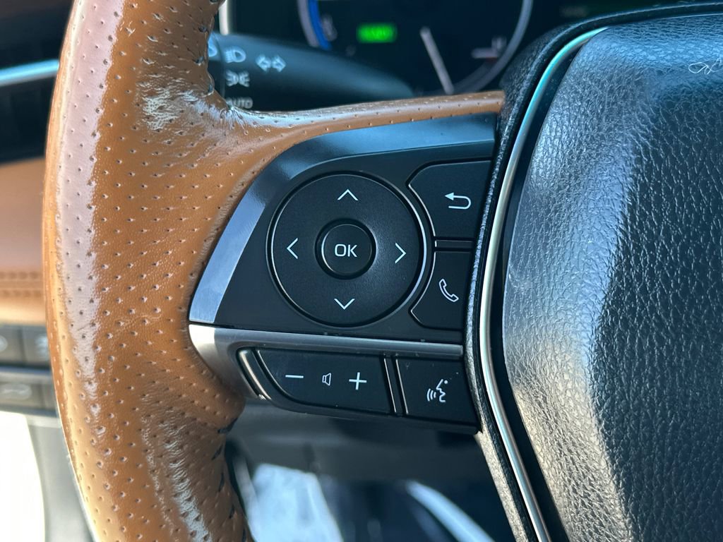 Used 2020 Toyota Avalon Limited w/ Advanced Safety Package image 23