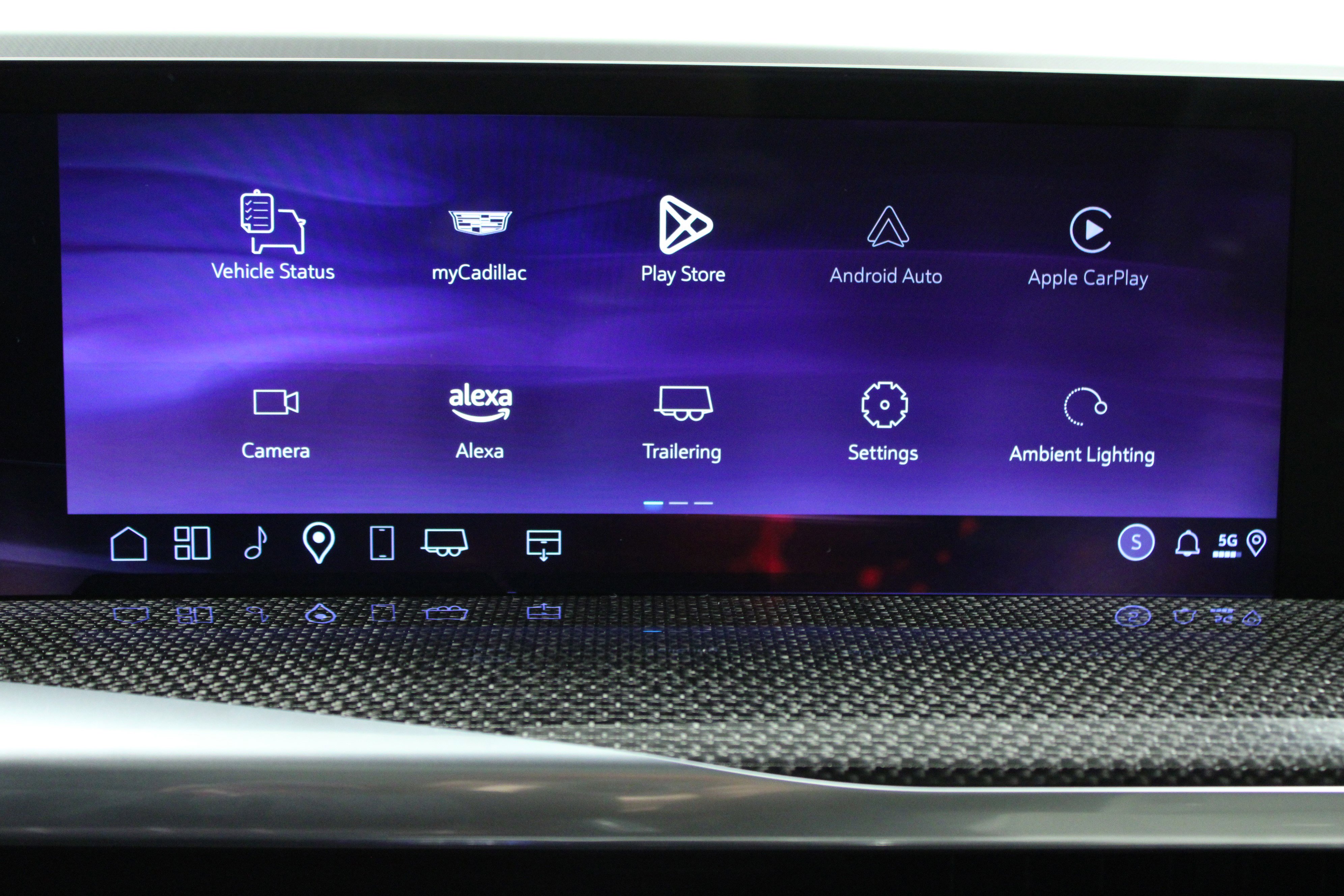 Used 2025 Cadillac Escalade V image 24