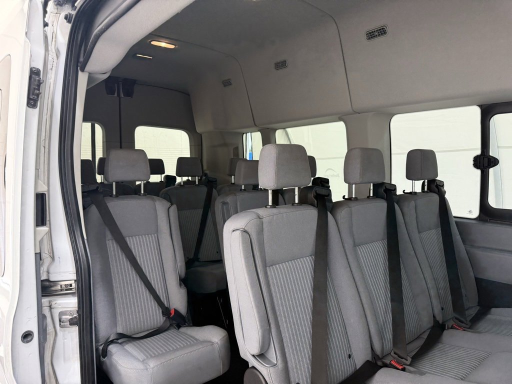 Used 2019 Ford Transit 350 XLT image 19