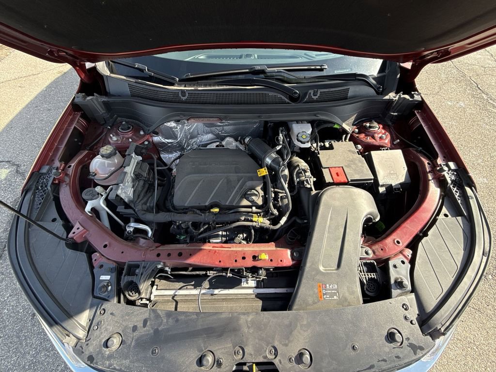 Used 2025 Chevrolet Trax LT w/ Driver Confidence Package image 17